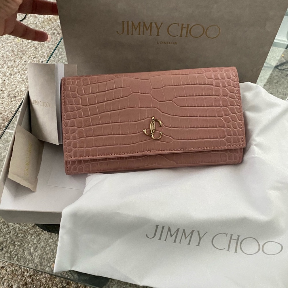 Designer wallet 💕 - Picture 3 of 9